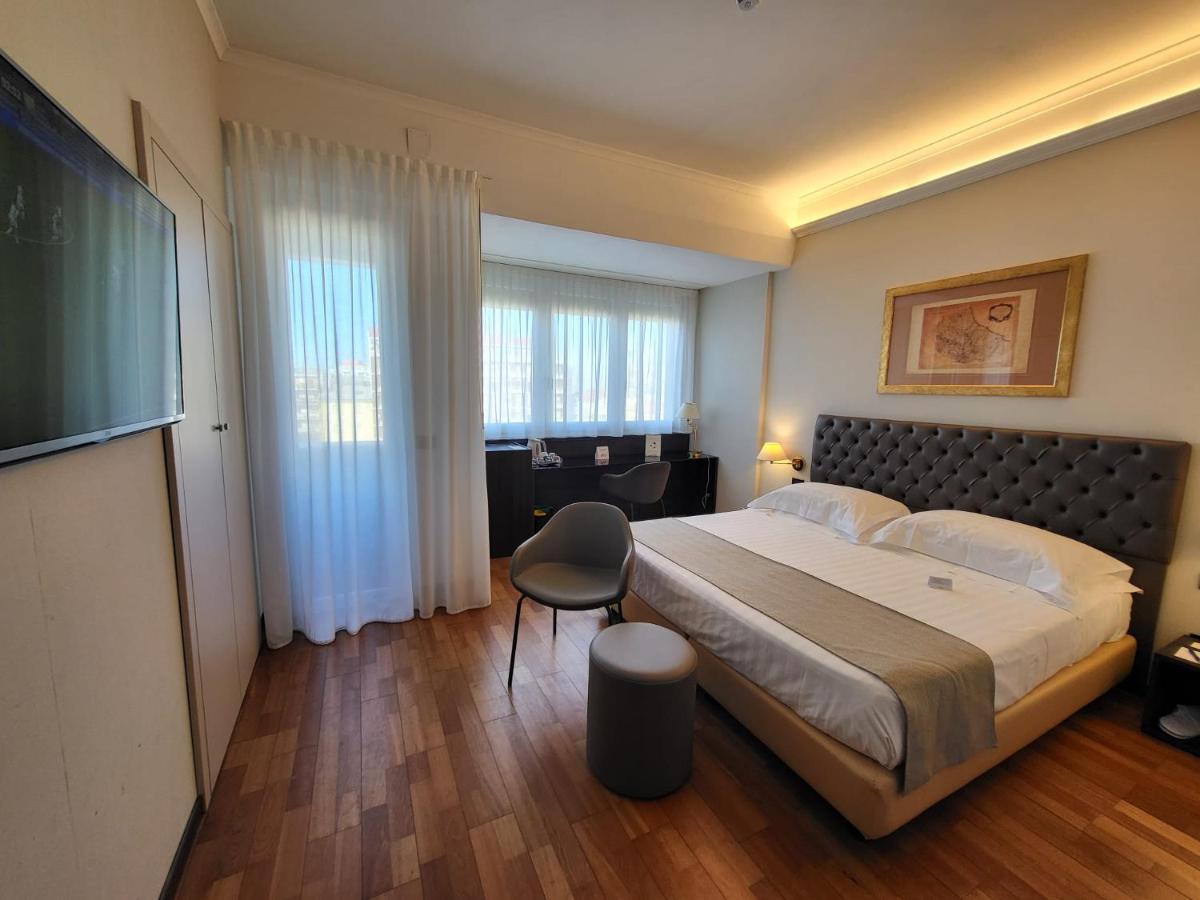 Superior Double or Twin Room,1342523378:JPEG