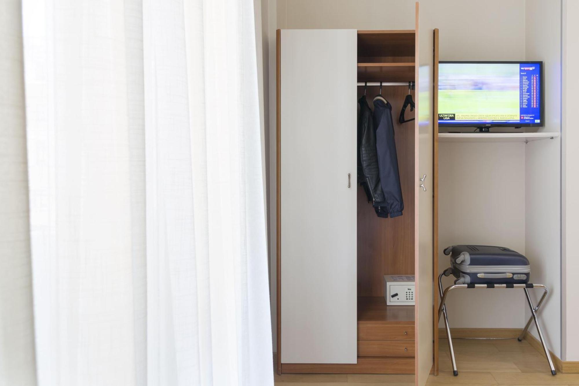 Camera Doppia con Letti Singoli