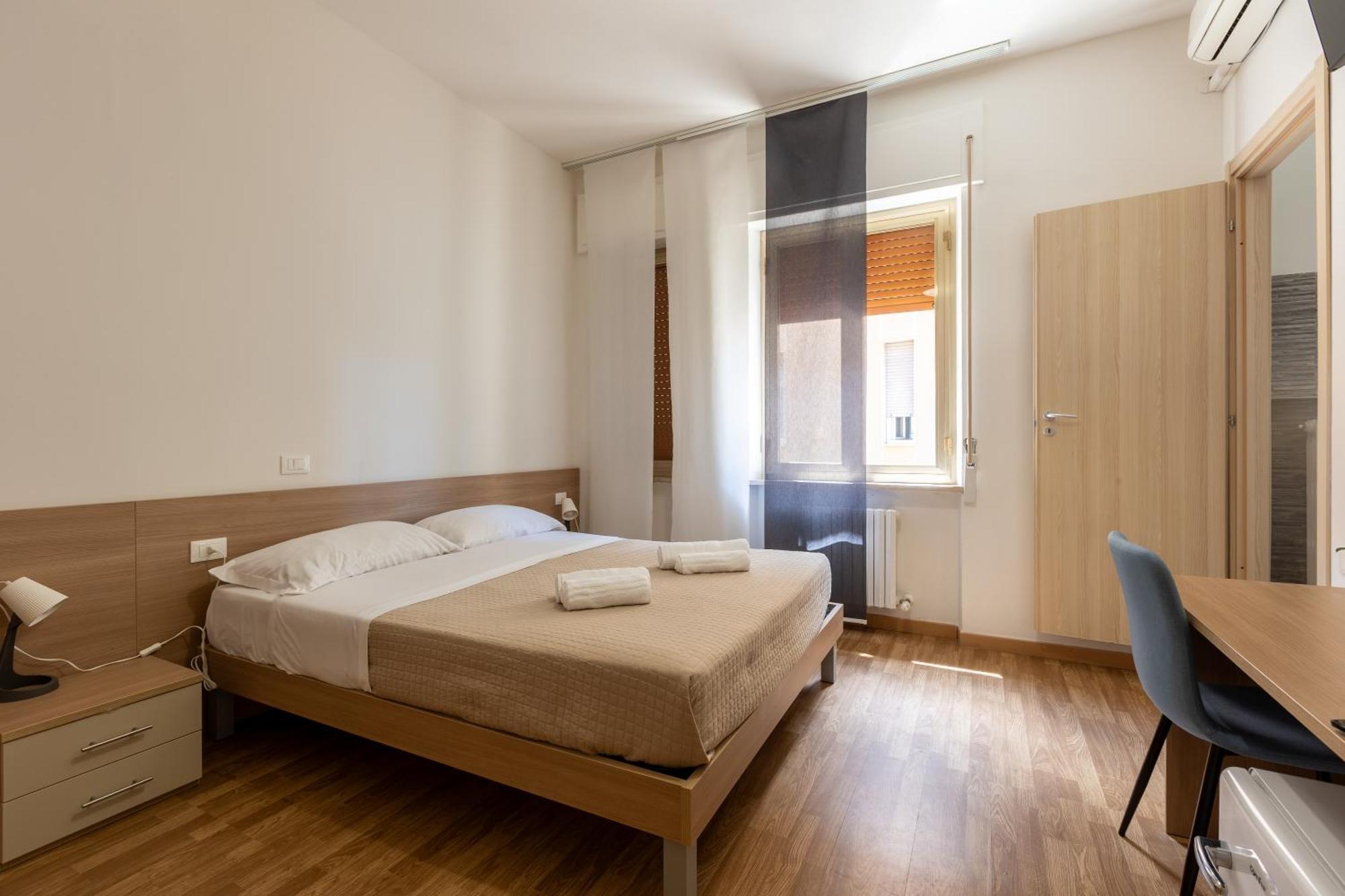 Large Double Room