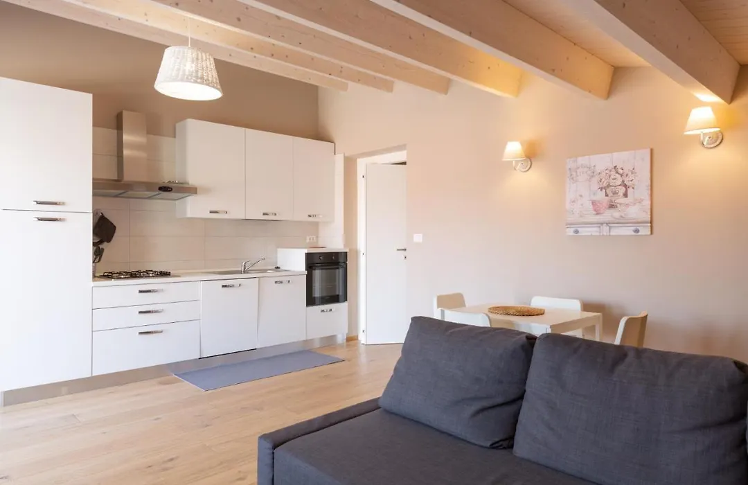 Paola Maison 4-1