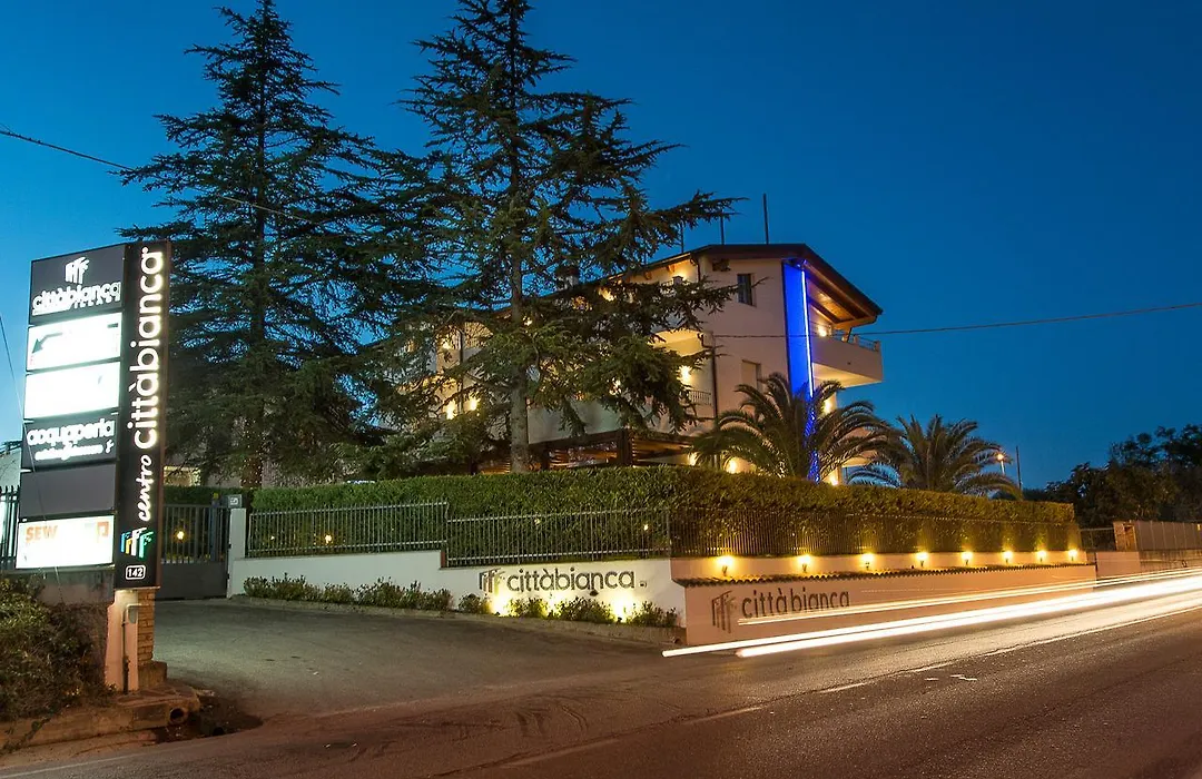 Boutique Hotel e Spa Città Bianca-1