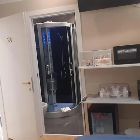 Pescara Centro Luxury Suite II Deluxe Rooms-3