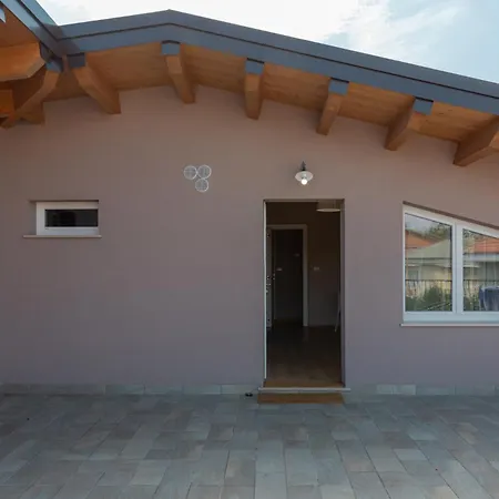 Paola Maison 4-2
