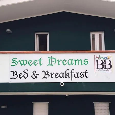 Sweet Dreams-2